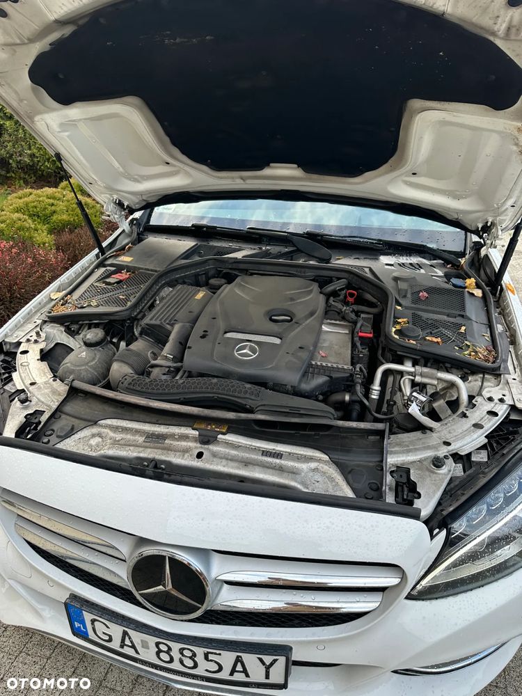 Mercedes-Benz Klasa C 180 7G-TRONIC - 25