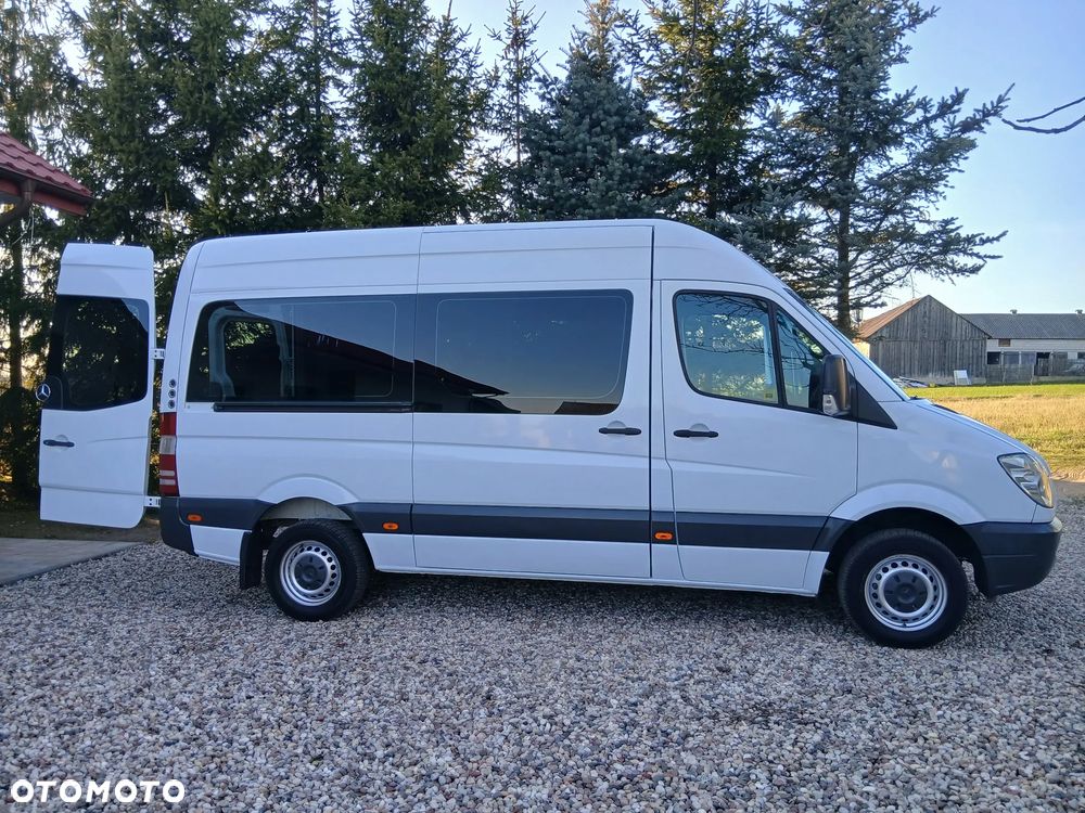 Mercedes-Benz Sprinter - 28