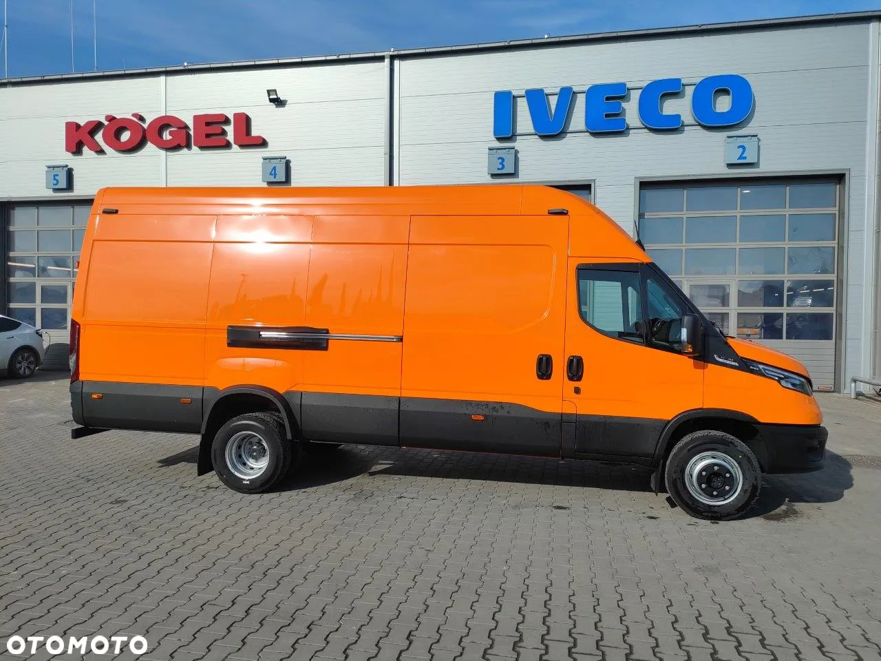 Iveco Daily / Pewny partner w biznesie ! - 11