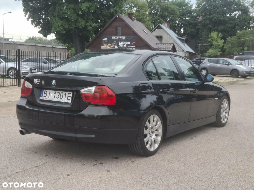 BMW Seria 3 320d - 8