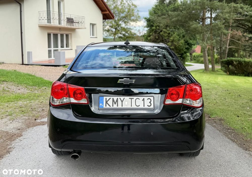 Chevrolet Cruze 2.0 VDCi LS+ - 9