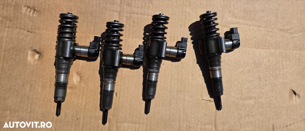 Injectoare Vw Passat B6 2.0 TDI BMR 2006 2007 / 2008 2009 - 1