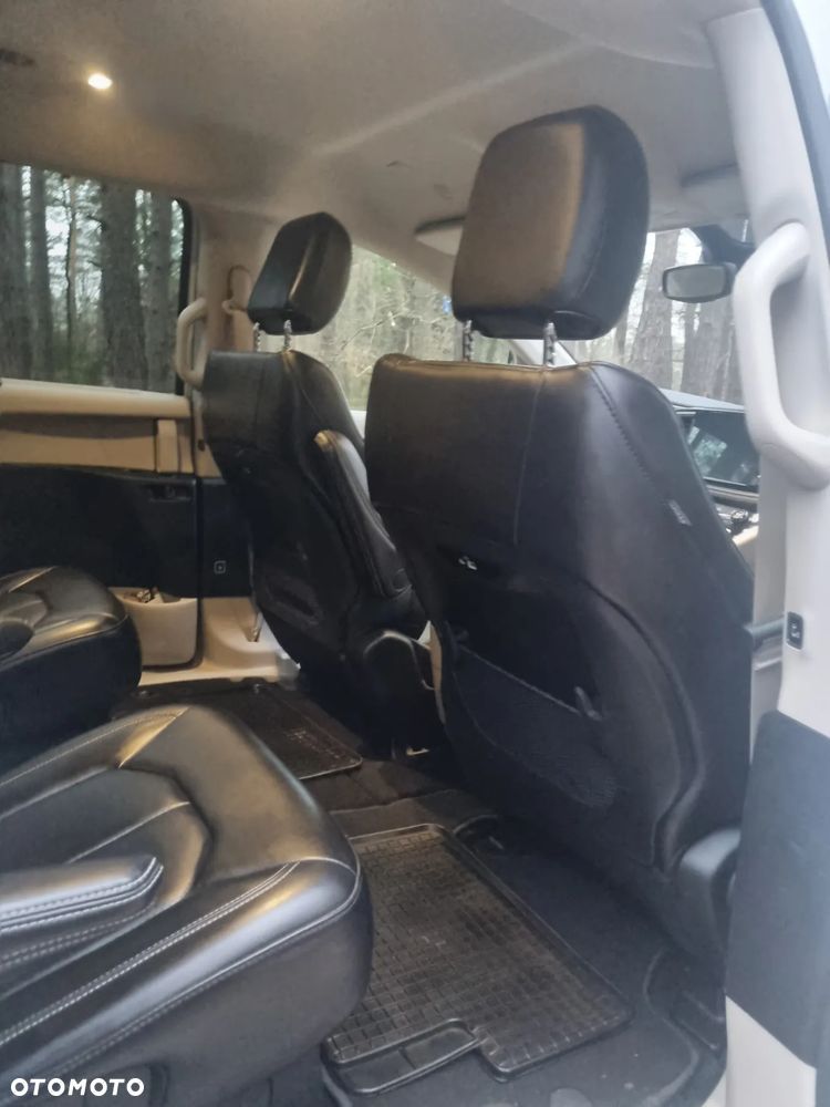 Chrysler Pacifica - 23