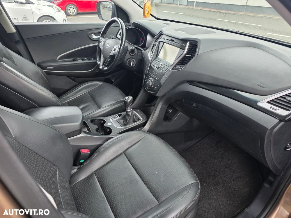 Hyundai Santa Fe - 4