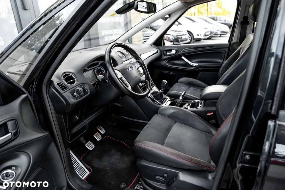 Ford S-Max 2.5 Titanium - 17