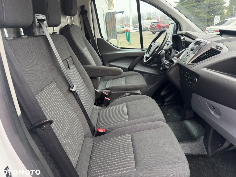 Ford Transit Custom - 9
