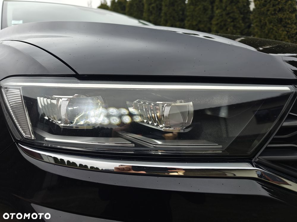 Volkswagen T-Roc 1.0 TSI Style - 21