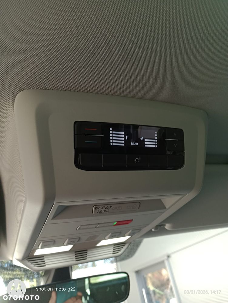 Volkswagen Caravelle 2.0 TDI L1 Trendline DSG - 13