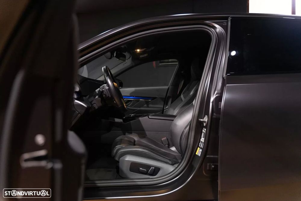 BMW i5 M60 xDrive Pack Desportivo M Pro - 17