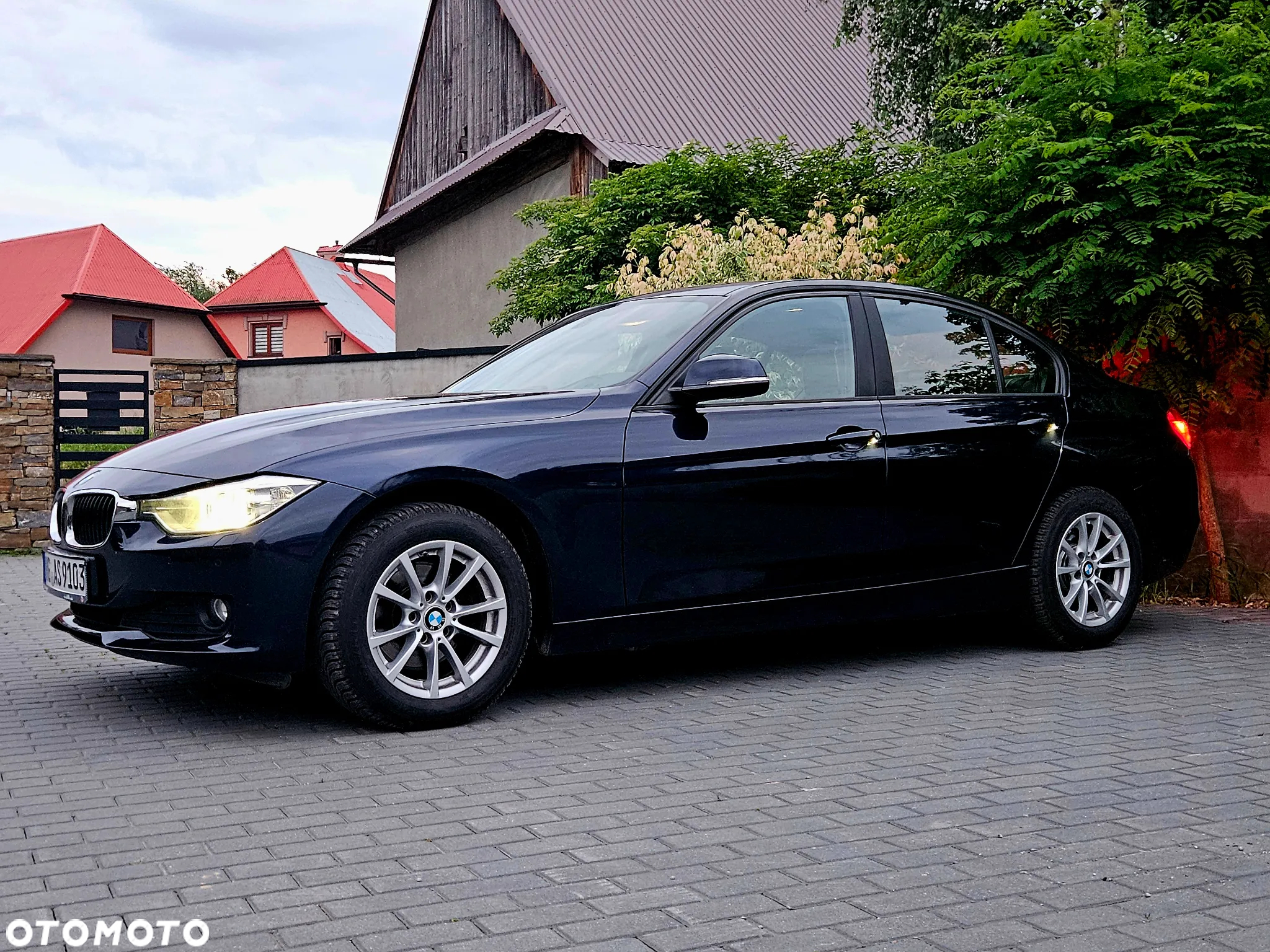 BMW Seria 3 - 27