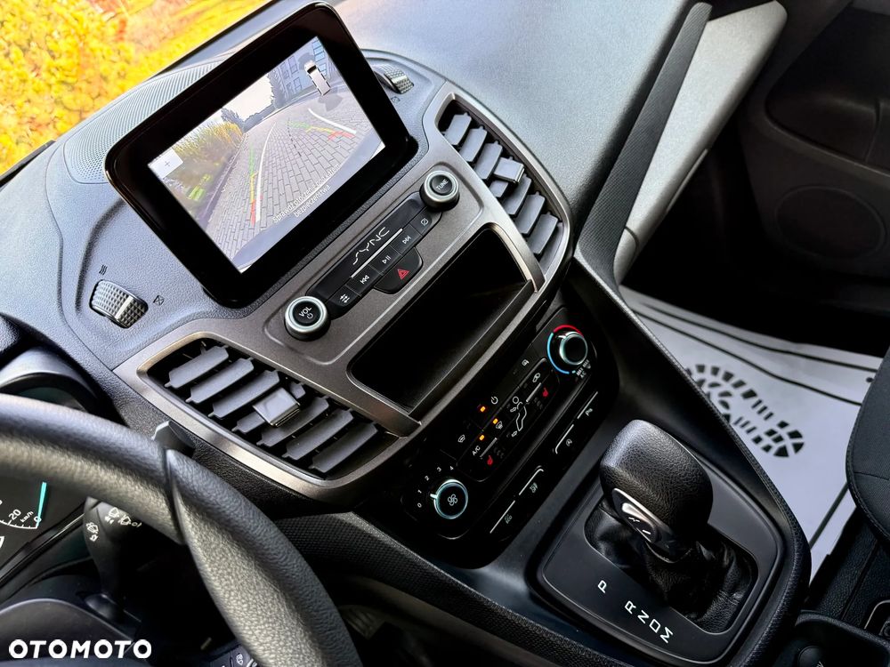 Ford Transit Connect - 34