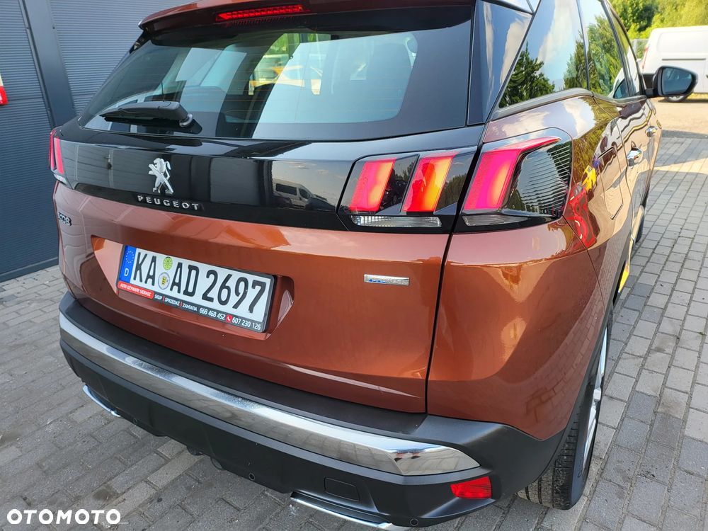 Peugeot 3008 1.2 PureTech Allure Pack S&S - 20