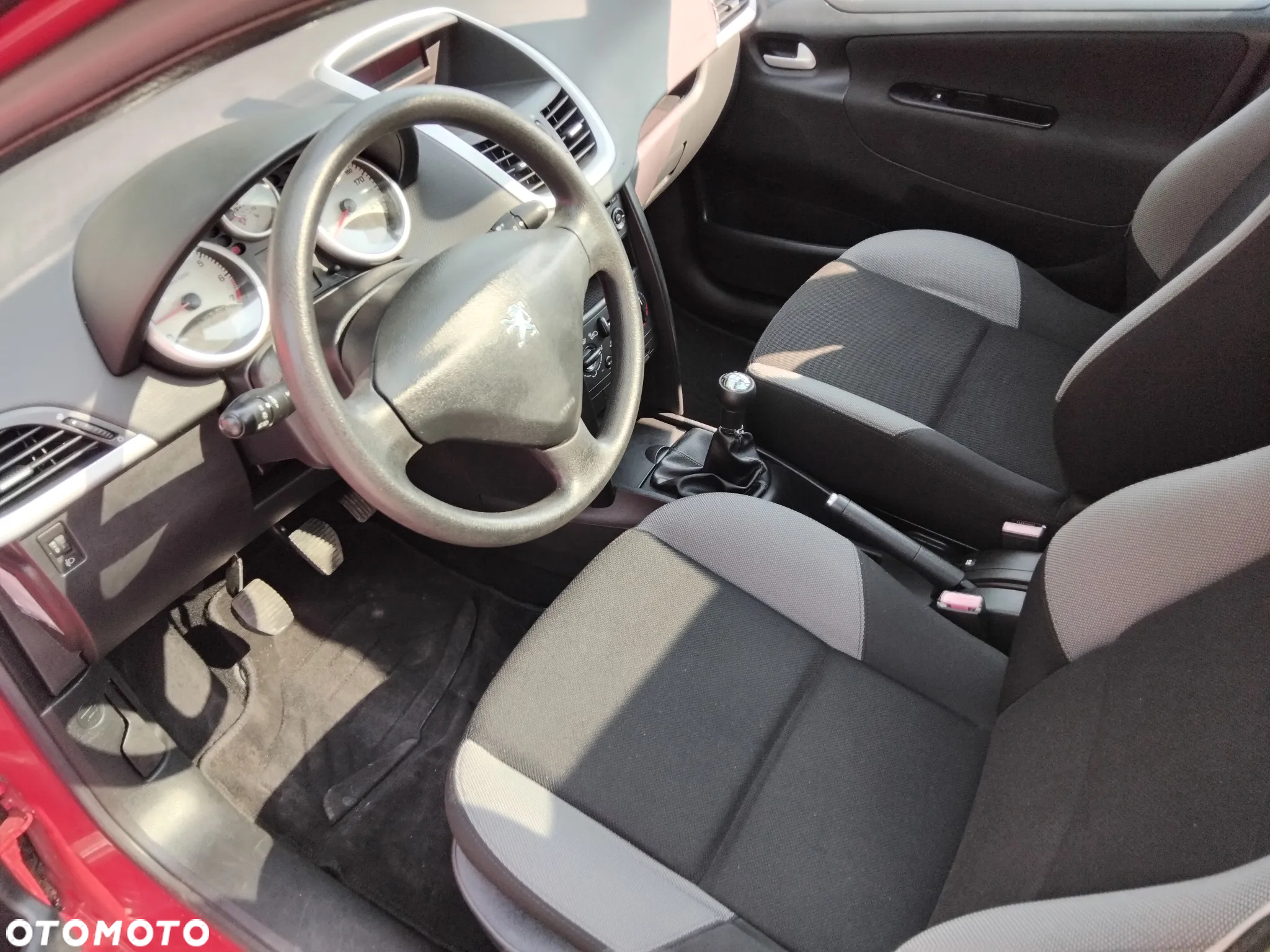 Peugeot 207 1.4 Trendy - 27