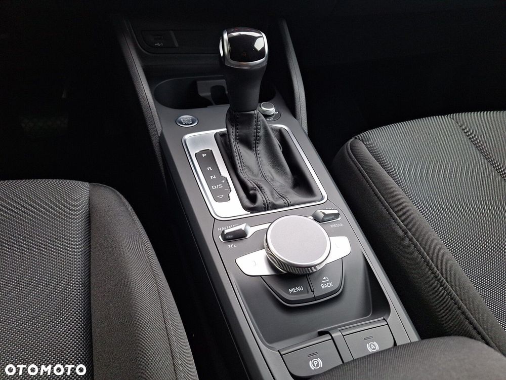 Audi Q2 35 TFSI S tronic - 16