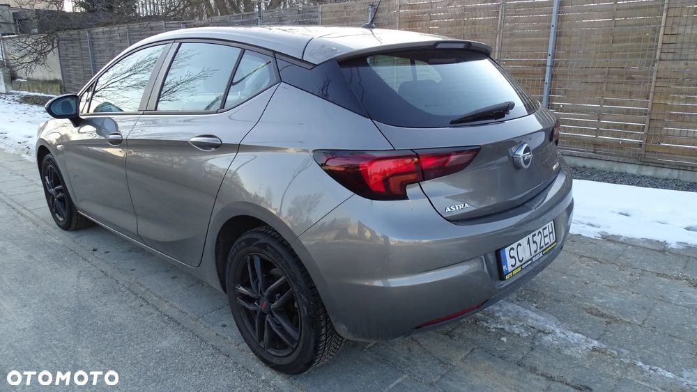 Opel Astra 1.4 T Dynamic - 12