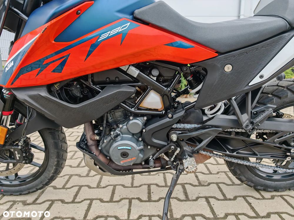 KTM Adventure - 13