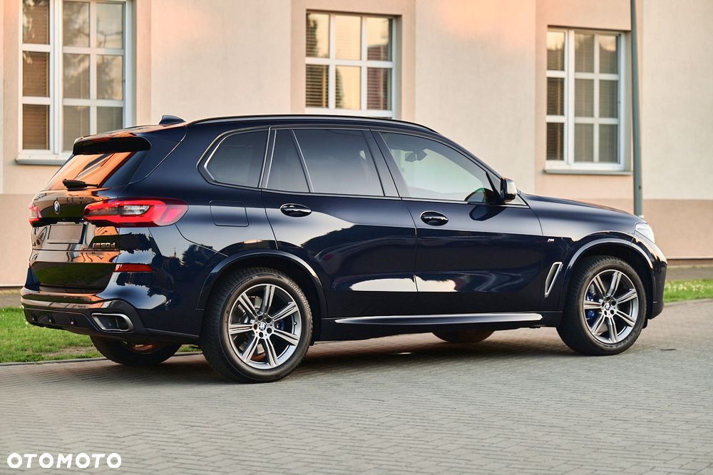 BMW X5 M M50d - 16