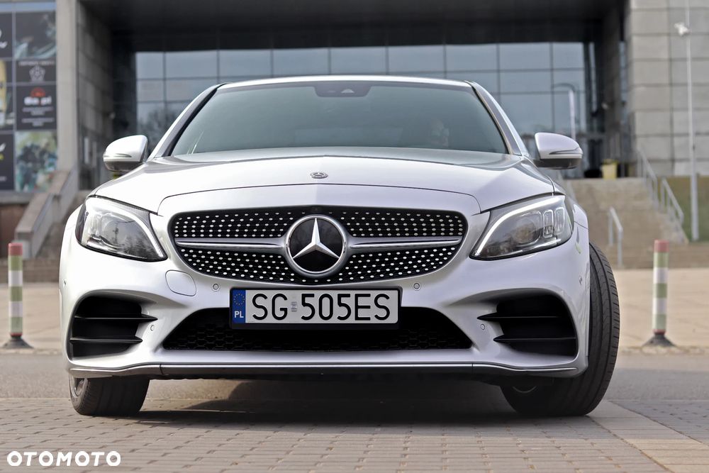 Mercedes-Benz Klasa C 300 de 9G-TRONIC AMG Line - 2