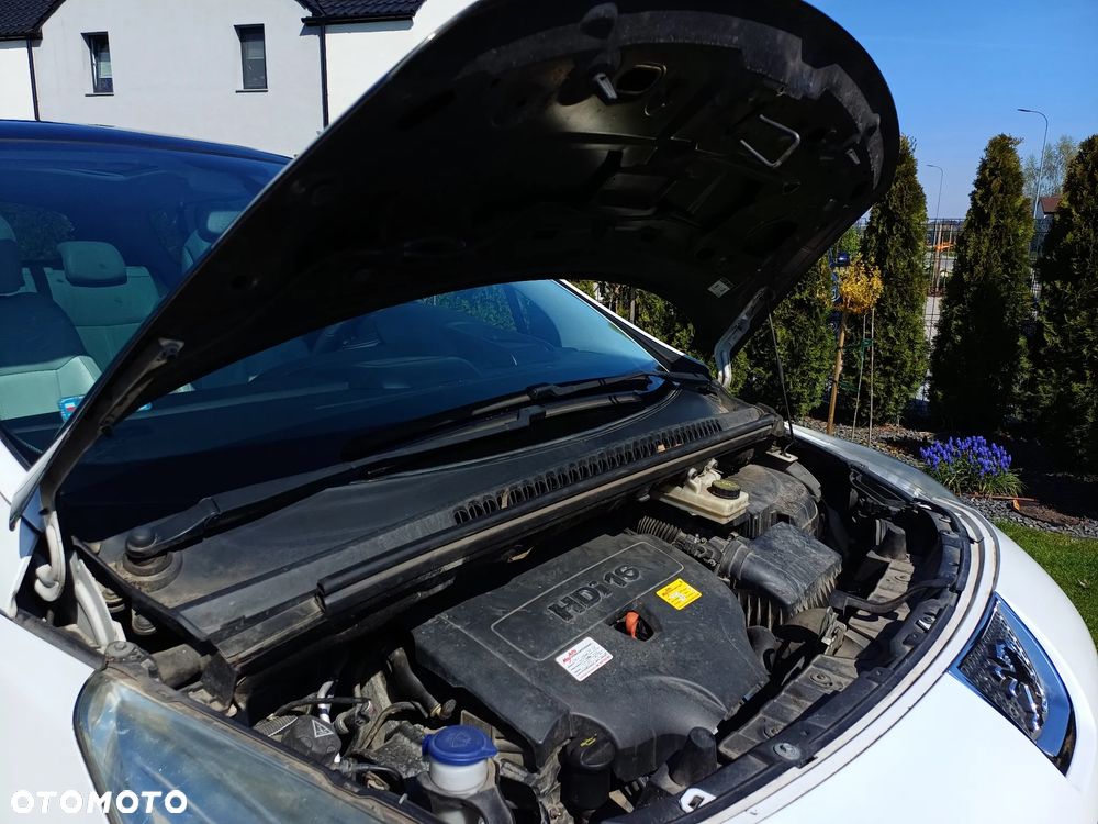 Peugeot 3008 2.0 HDi Premium+ - 3