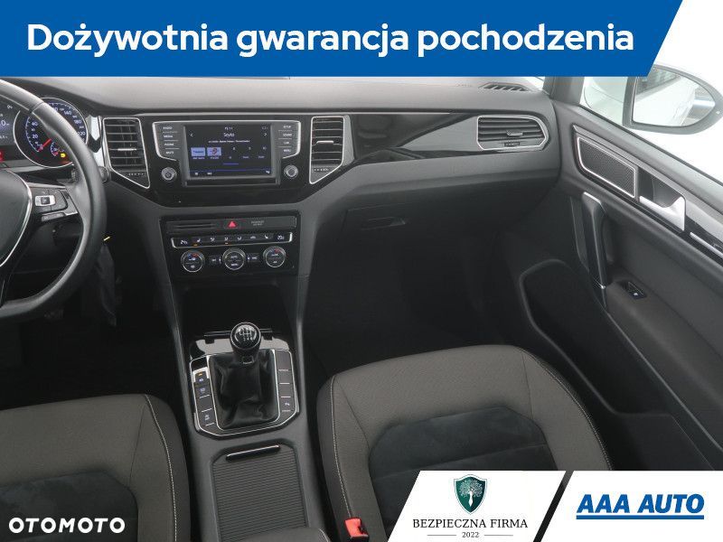 Volkswagen Golf Sportsvan - 10