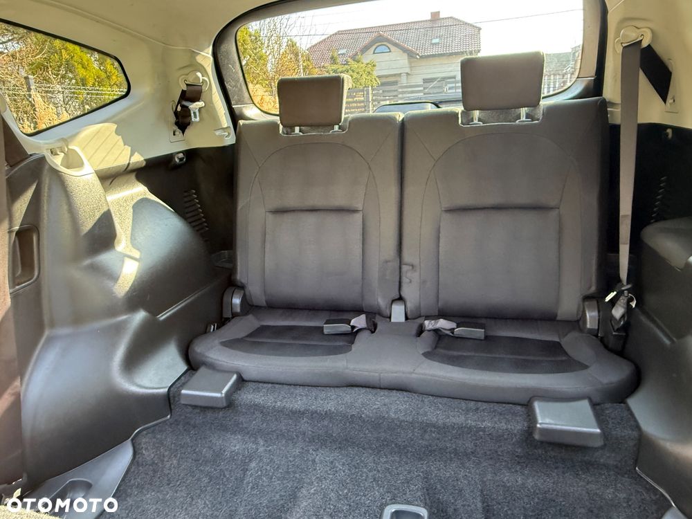 Nissan Qashqai+2 - 31