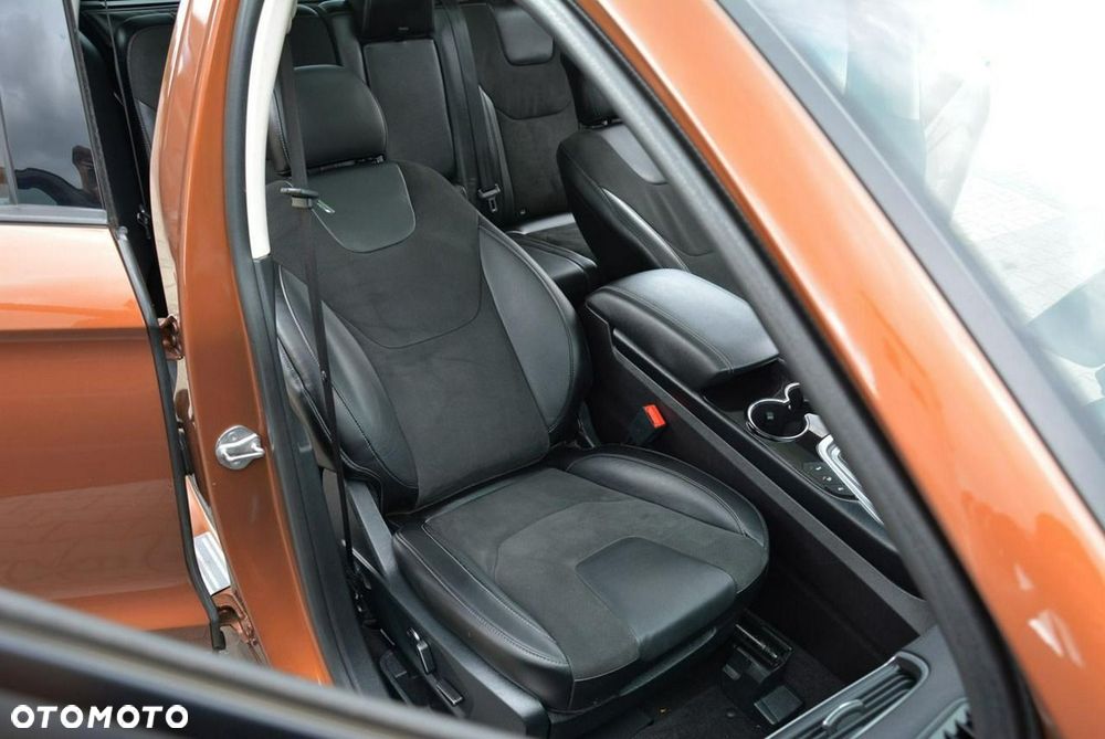 Ford Edge 2.0 TDCi Bi-Turbo 4x4 Sport - 16