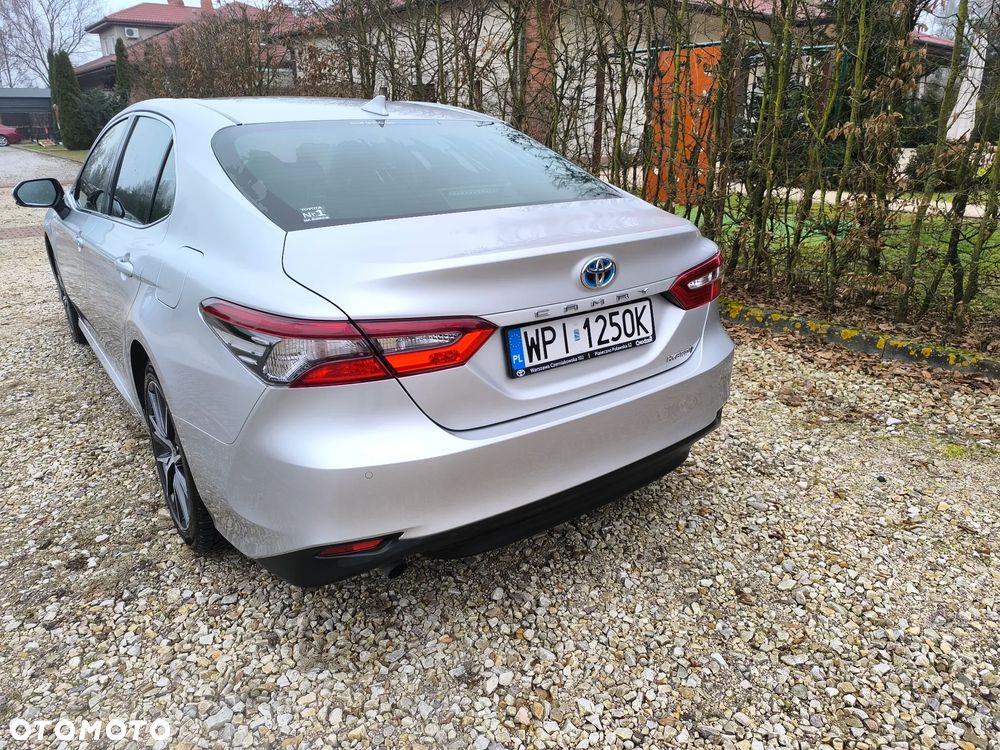 Toyota Camry 2.5 Hybrid Comfort CVT - 11