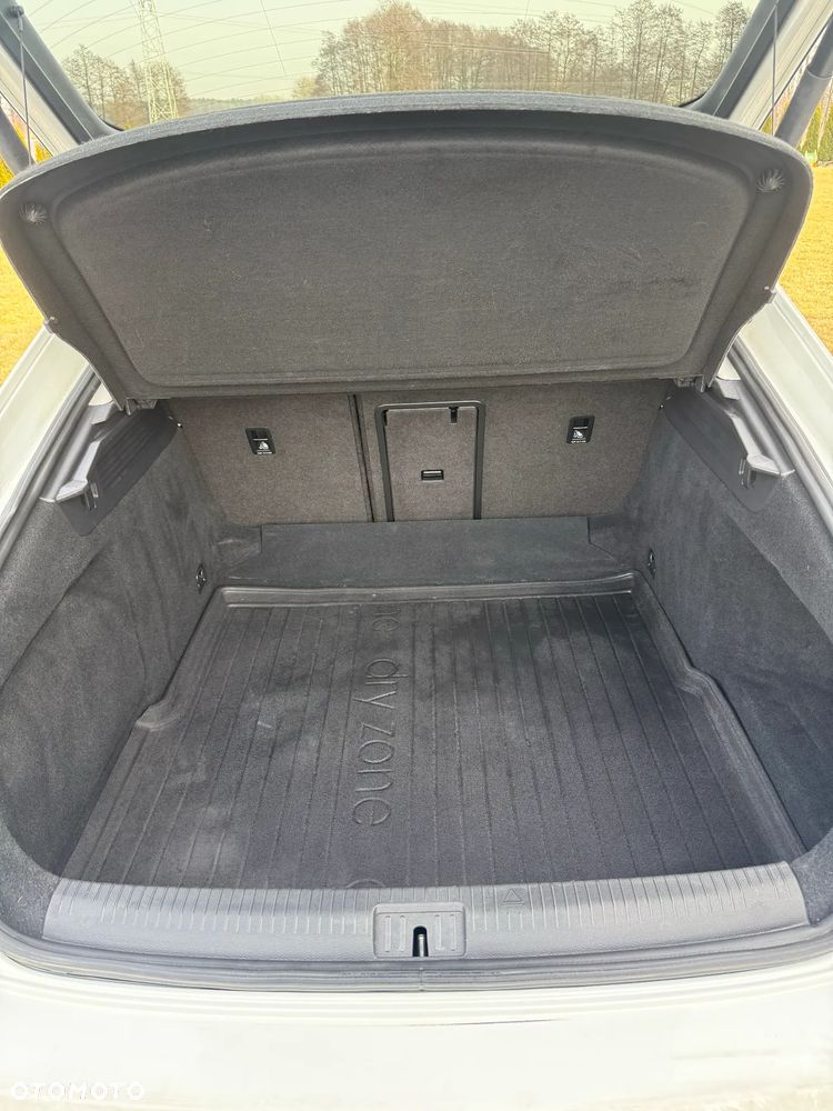 Volkswagen Arteon 2.0 TDI SCR 4Motion DSG Elegance - 24