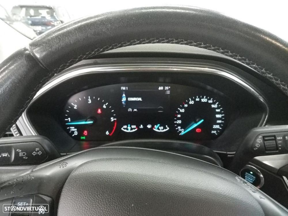 Ford Focus 1.5 TDCi ECOBlue Titanium - 6