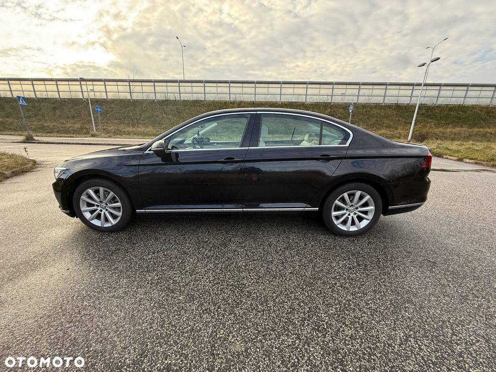 Volkswagen Passat 2.0 TDI BMT Highline DSG - 11