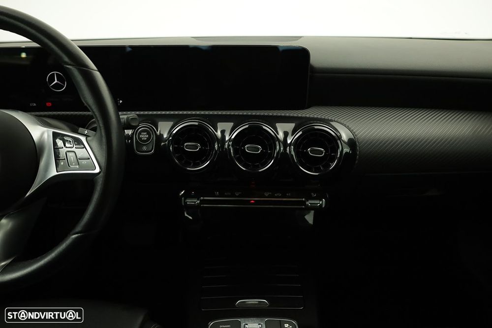 Mercedes-Benz A 200 Standard - 9