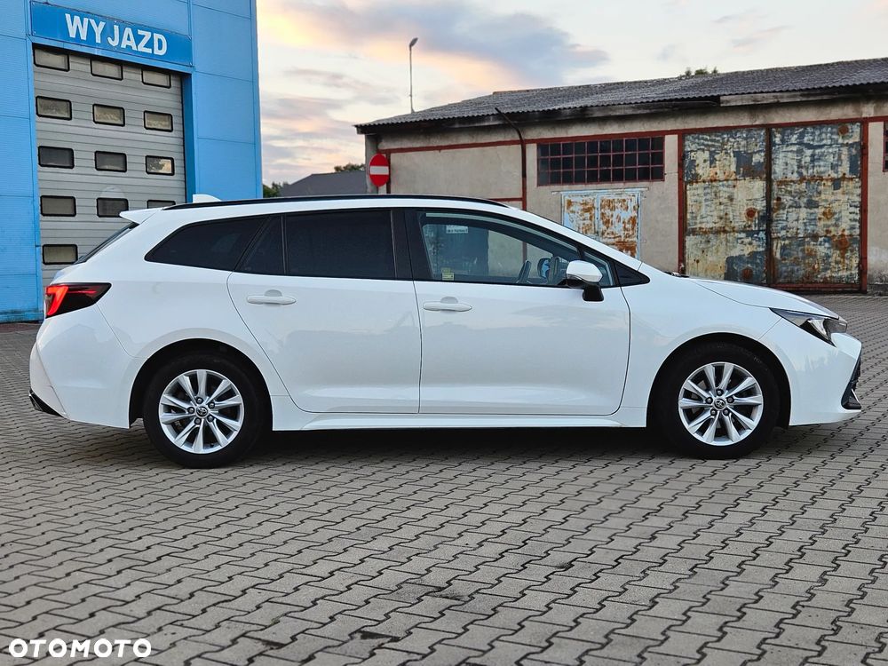 Toyota Corolla 1.8 Hybrid Comfort - 6