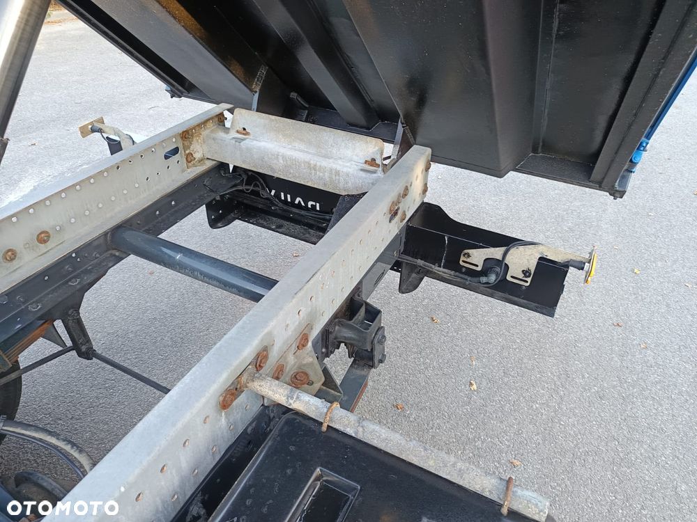 Iveco Daily 35C14 2300cm3 wywrotka kiper dubel doka - 27
