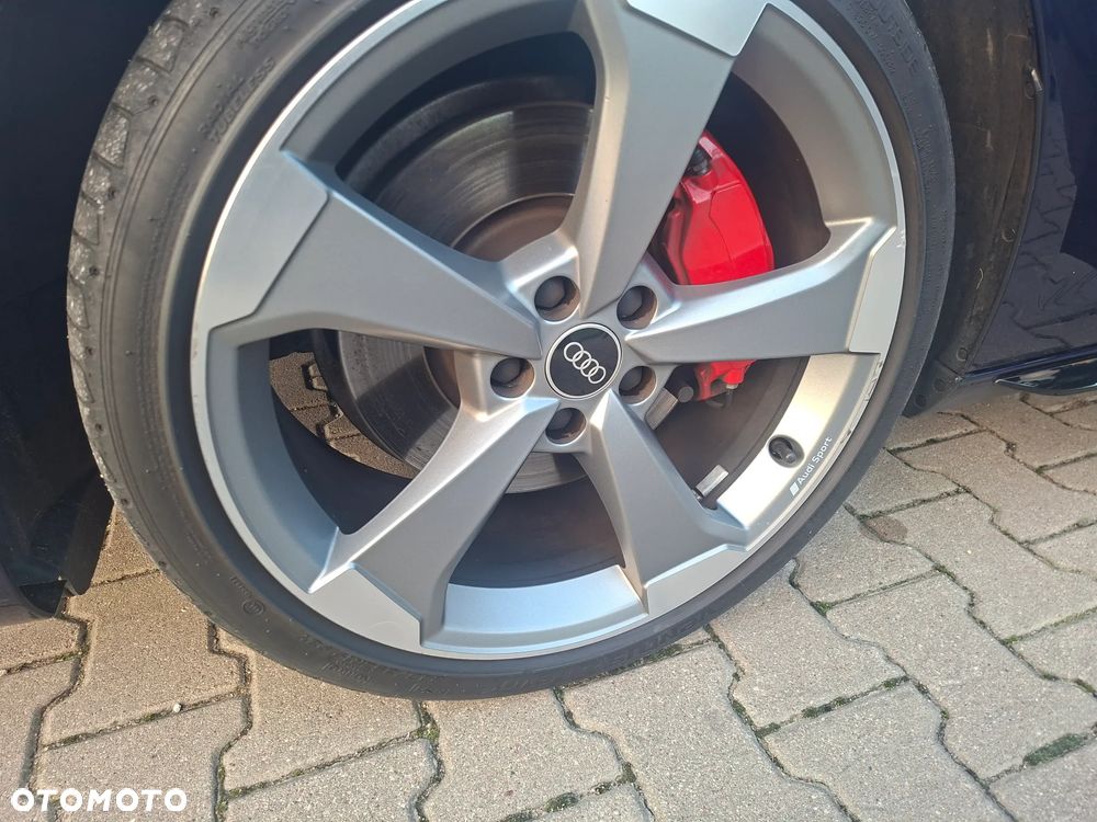 Audi A4 Limousine - 14