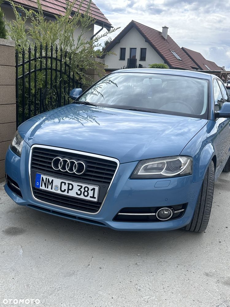 Audi A3 Sportback - 3