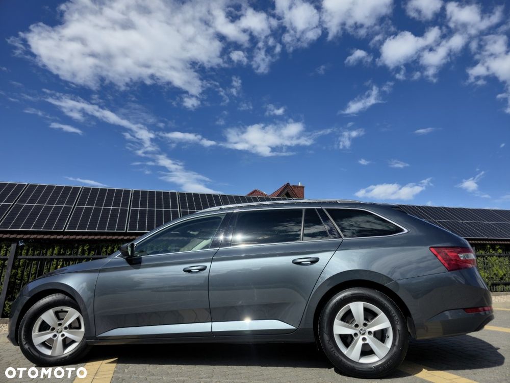 Skoda Superb 1.6 TDI DSG Style - 5