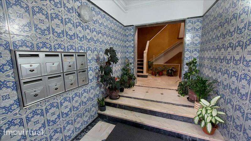 Apartamento em Sintra, Algueirão-Mem Martins - Grande imagem: 2/19