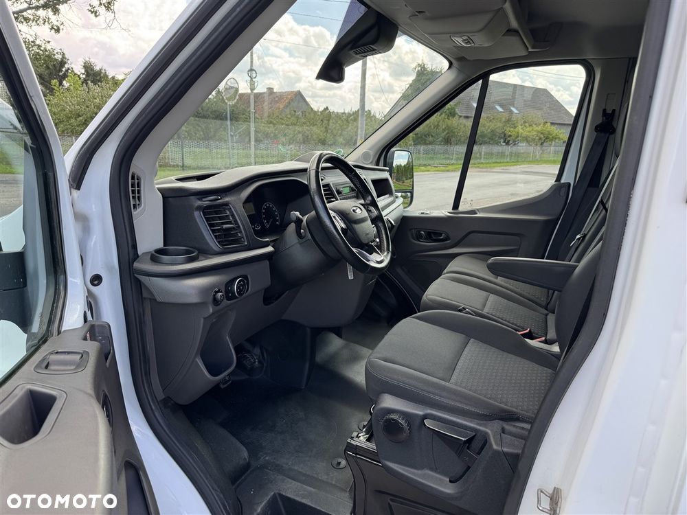 Ford TRANSIT MK8 - 12