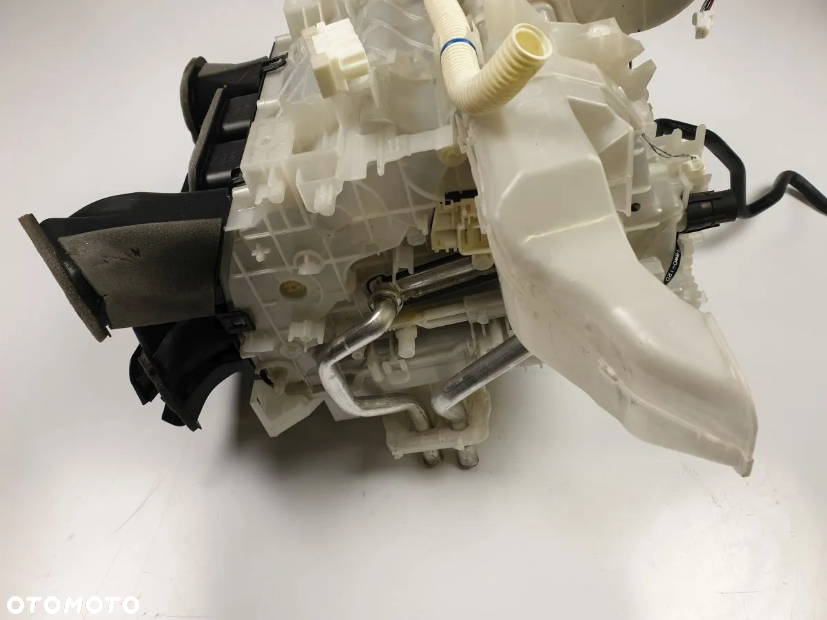 LEXUS NX 2.0T 2.5h 17-21r Nagrzewnica - 4