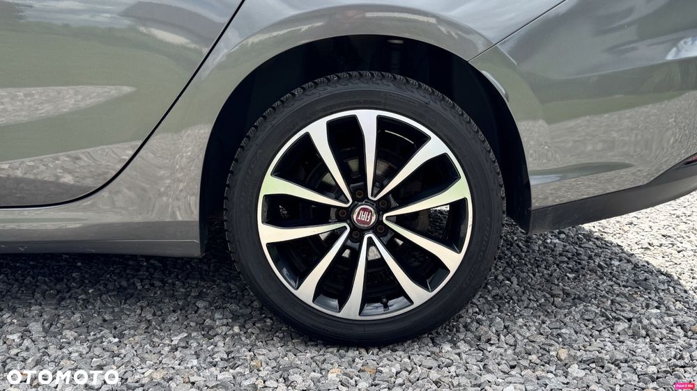 Fiat Tipo 1.6 MultiJet 16v Lounge - 12
