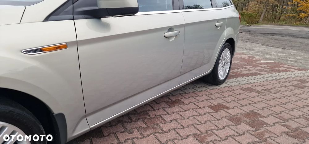 Ford Mondeo 2.0 FF Titanium - 38