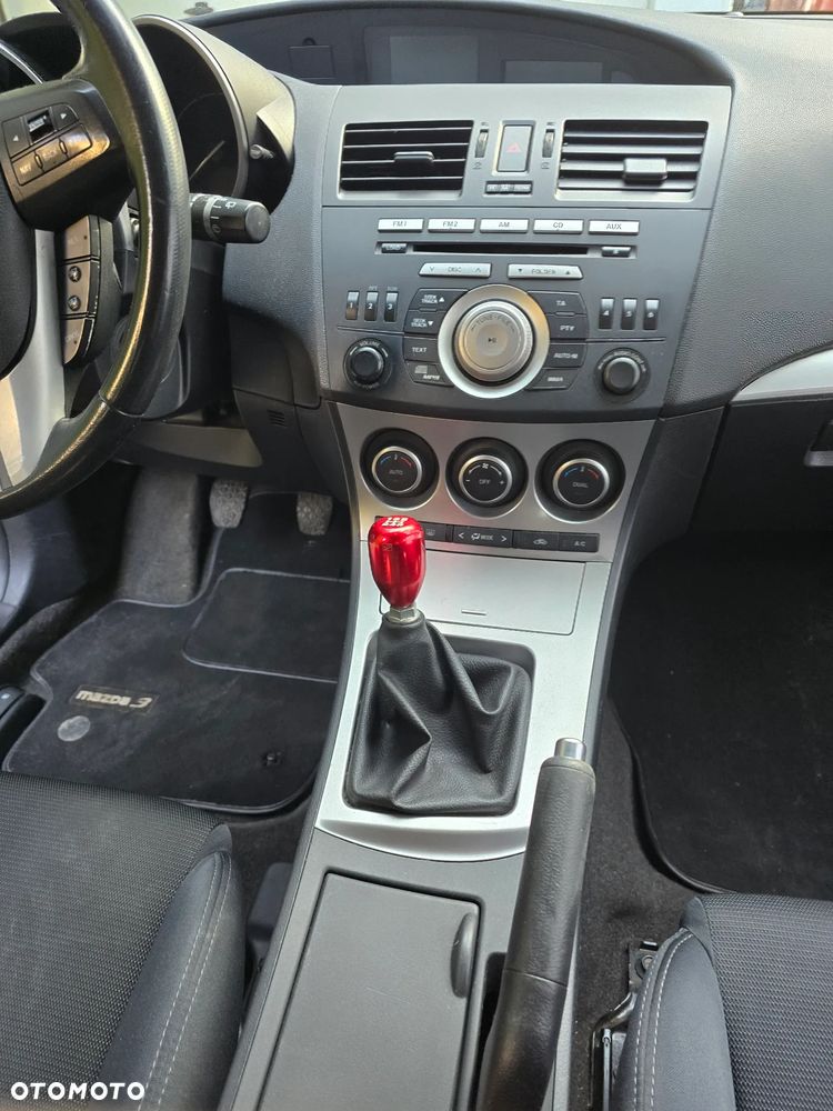 Mazda 3 - 16