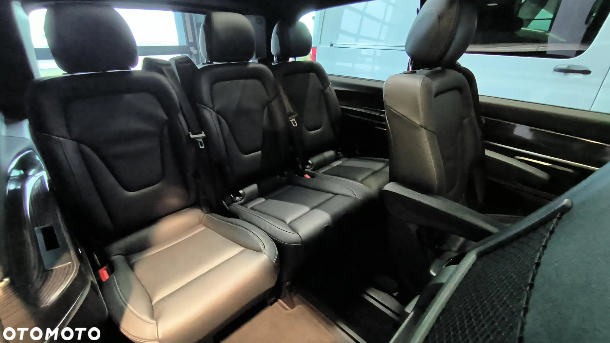 Mercedes-Benz Klasa V 300 d Avantgarde 9G-Tronic (d³ugi) - 22