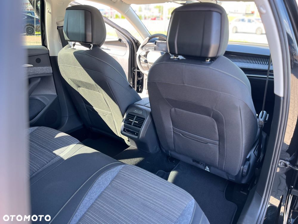 Skoda Superb 2.0 TSI Edition 130 DSG - 9