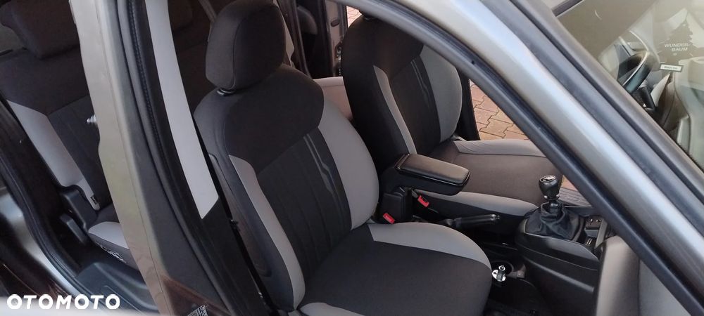 Fiat Doblo 1.4 16V Dynamic - 14