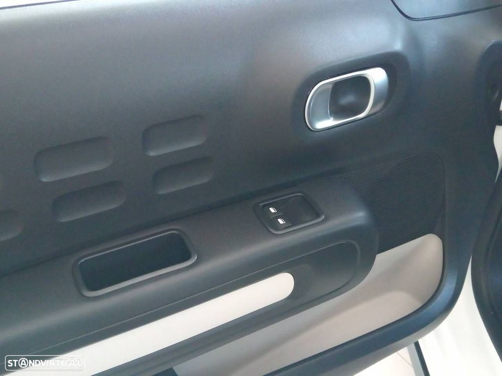 Citroën C3 1.2 PureTech Plus - 13