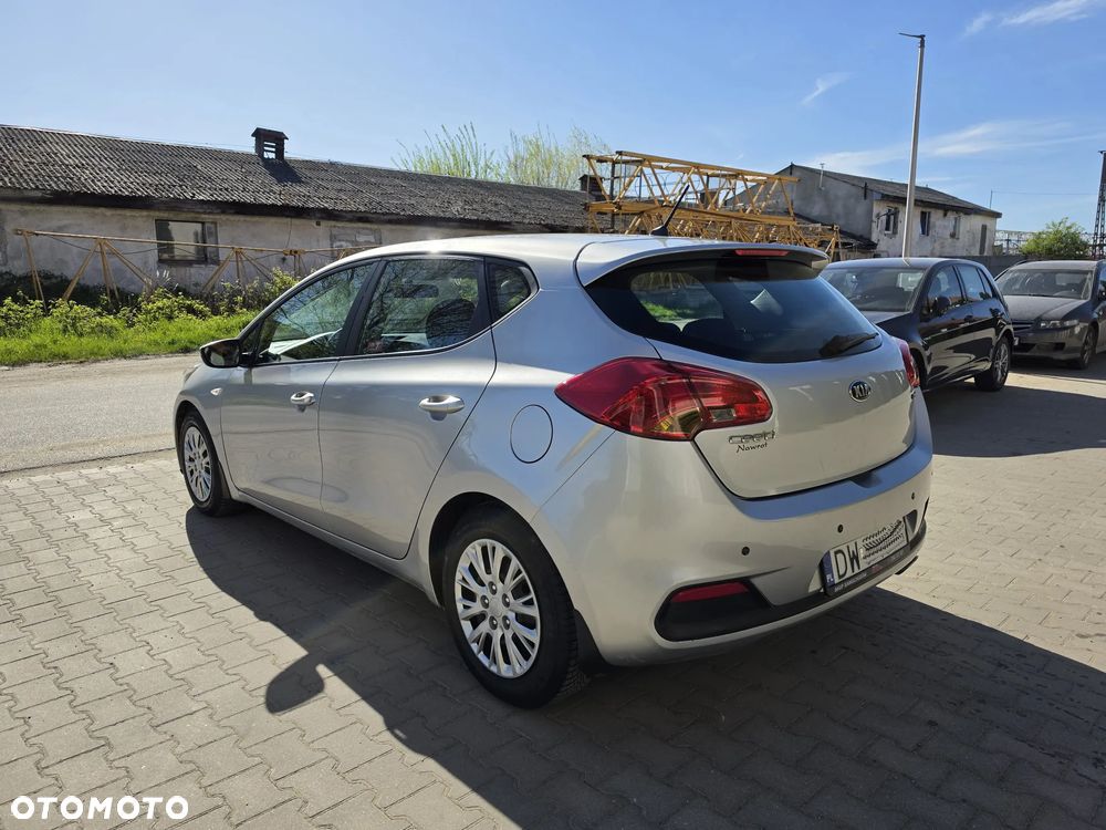 Kia Ceed 1.4 CRDi M - 4
