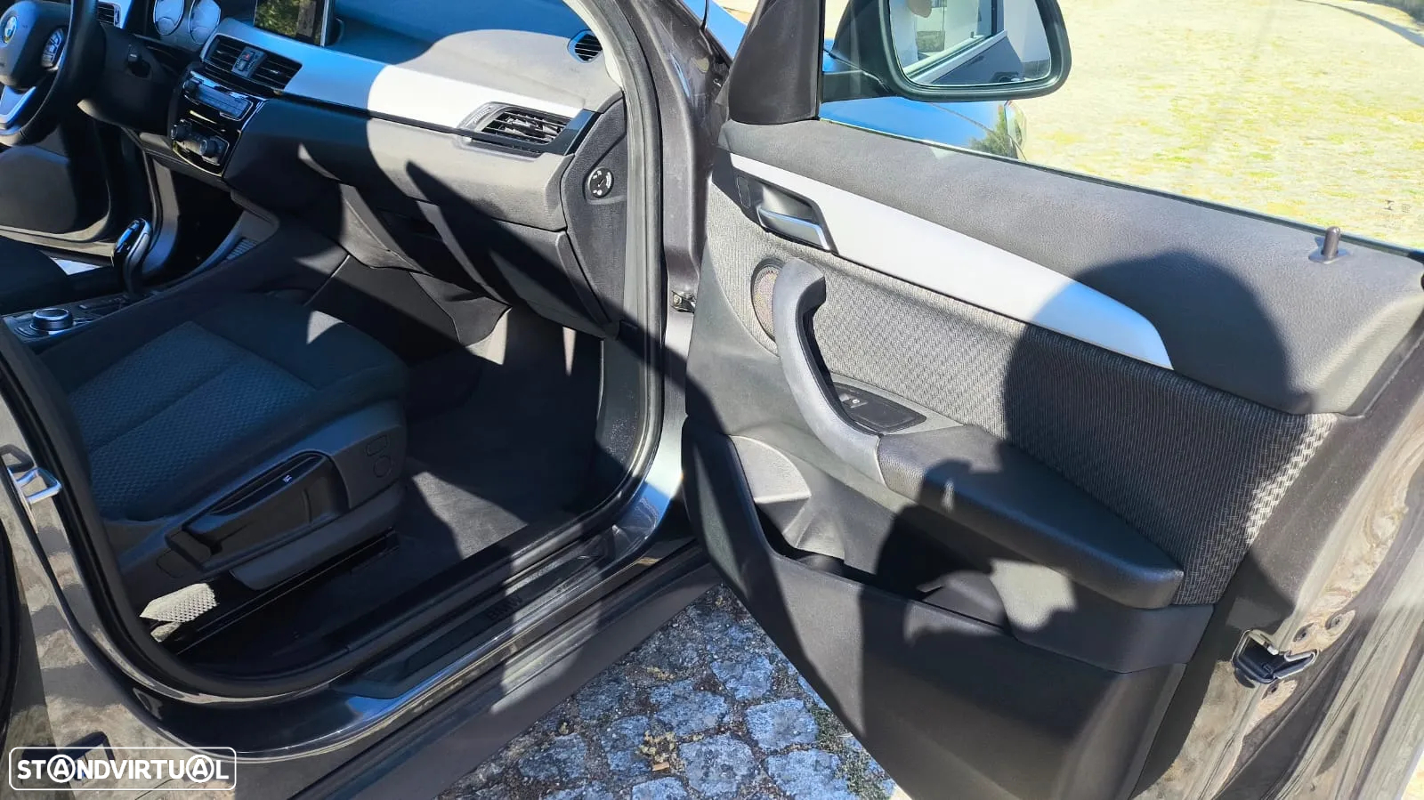 BMW X1 16 d sDrive Auto xLine - 8
