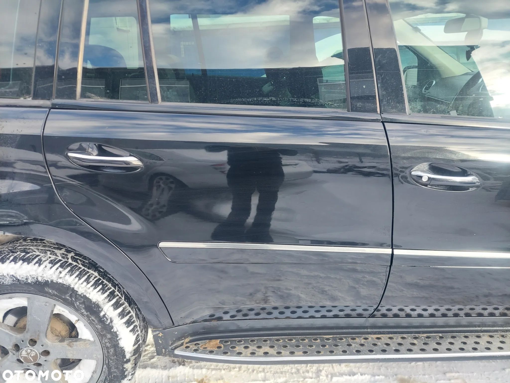 MERCEDES GL X164 DRZWI PRAWY TYŁ W KOLOR C197 RAF-AUTO CZĘŚCI - 1