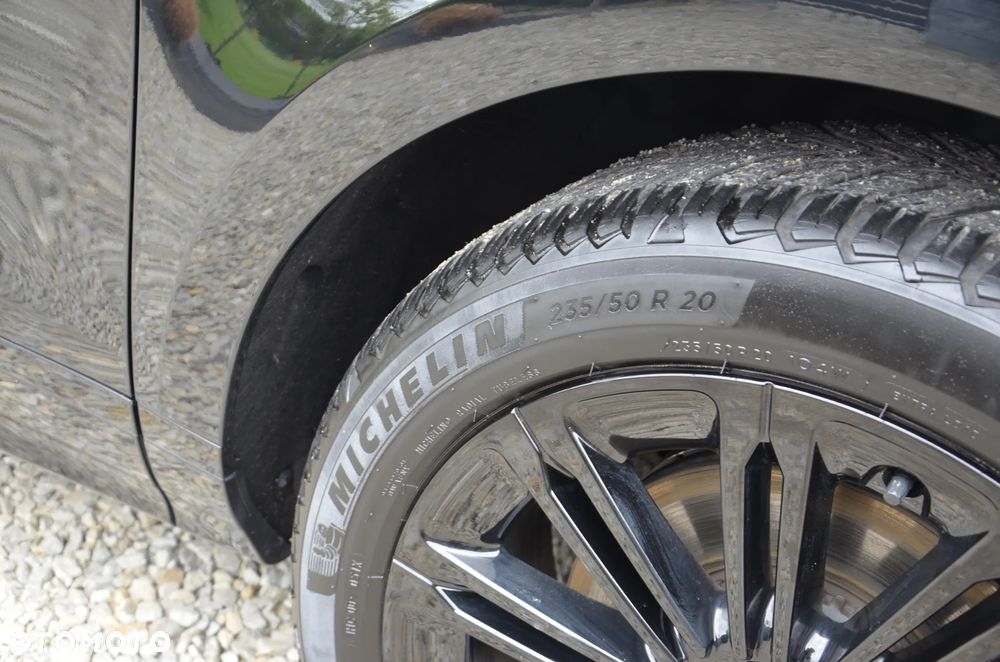 Land Rover Range Rover Evoque P200 R-Dynamic - 13